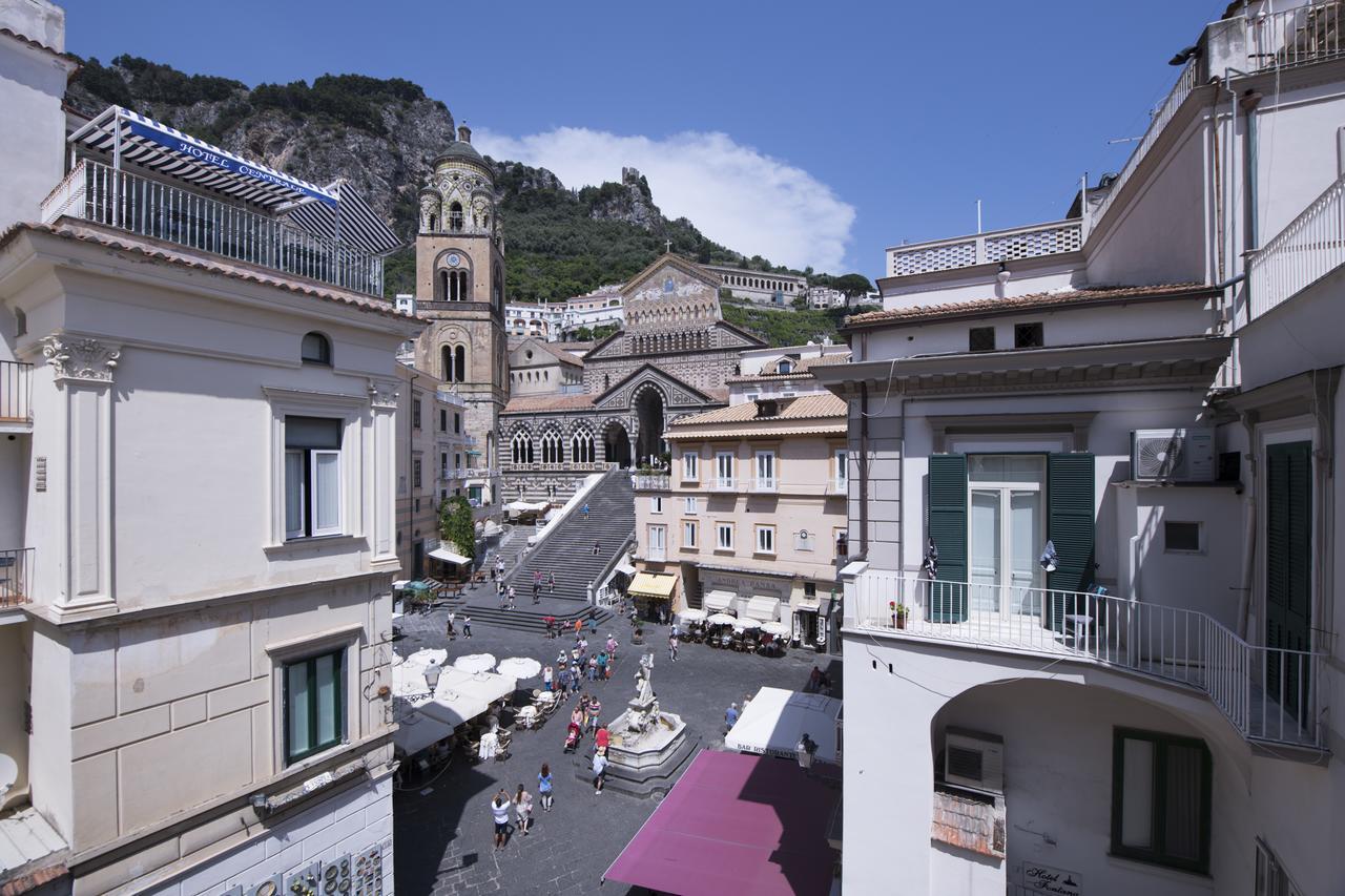 Hôtel La Bambagina à Amalfi Extérieur photo